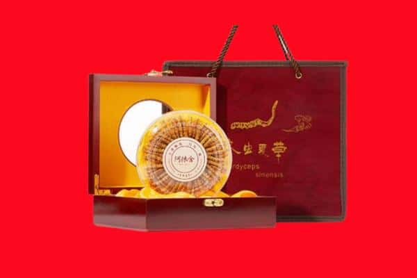 收购资讯:安溪县回收冬虫夏草是按克吗